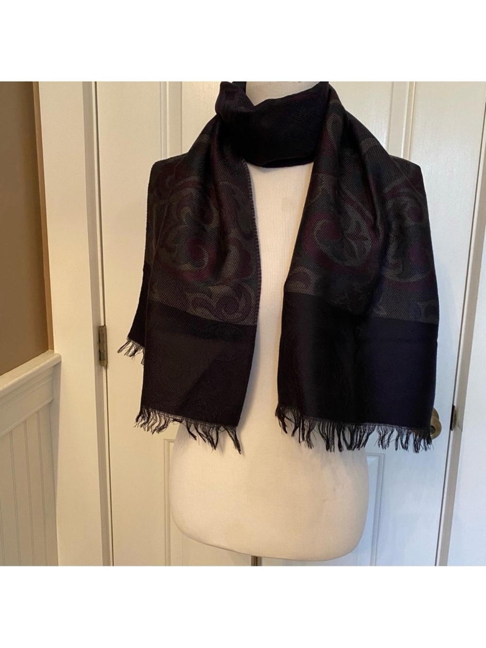 WESTERN GERMANY WOMENS SCARF BLUE GRAY PURPLE GREEN WOOL LONG RECTANGLE VINTAGE